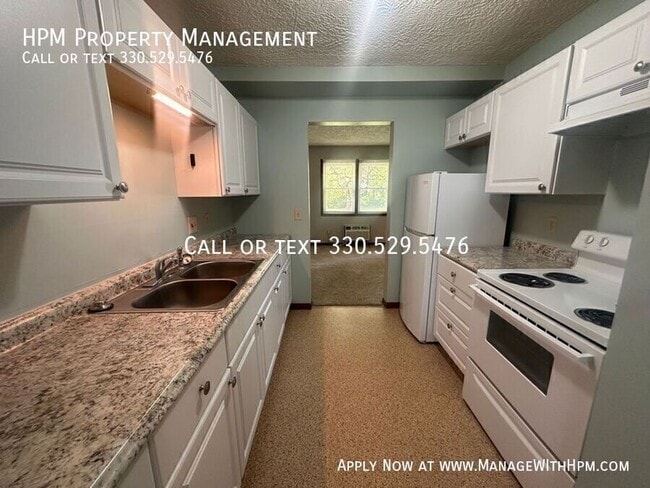 Building Photo - 2357 Ansley St