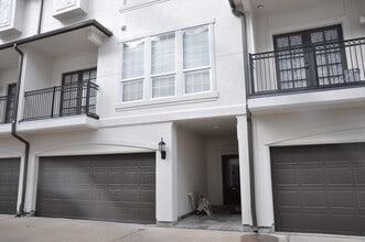 Building Photo - 5922 Burgoyne Dr.