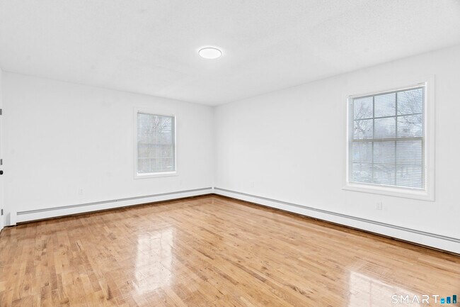 Foto del edificio - 270 Capen St