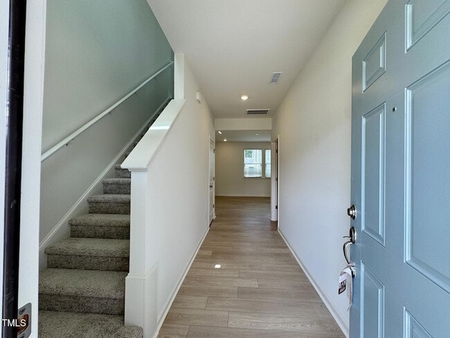 Building Photo - 701 Kerry Cattle Dr