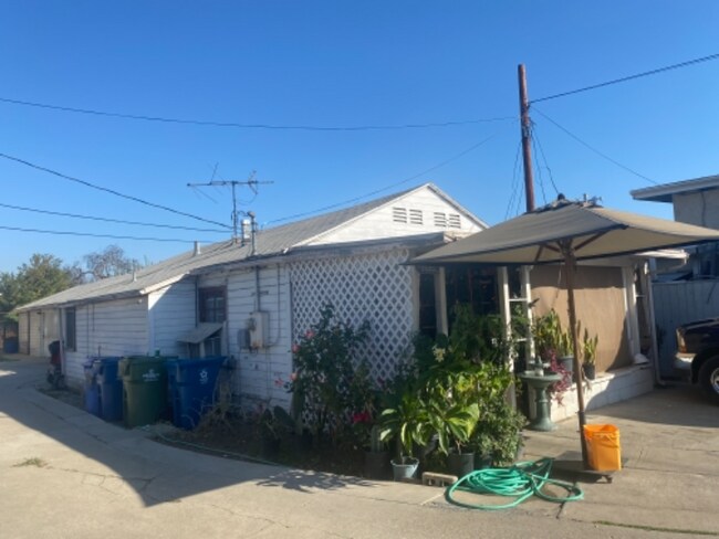 Foto del edificio - 3048 Walnut Grove Ave