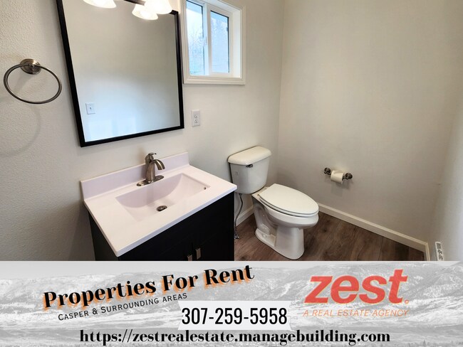 Foto del edificio - 629 E 12th St