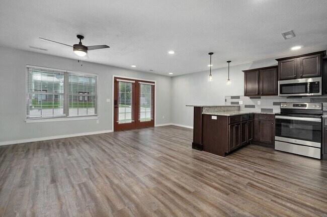 Foto del edificio - 1310 S Lexington Ave