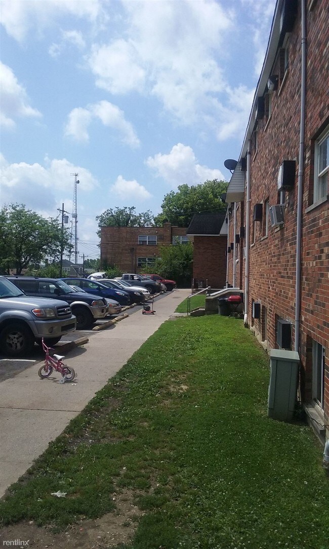 Foto del edificio - 963 Grand Ave