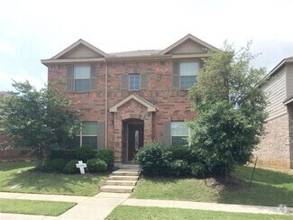 Building Photo - 9108 Spurs Trail