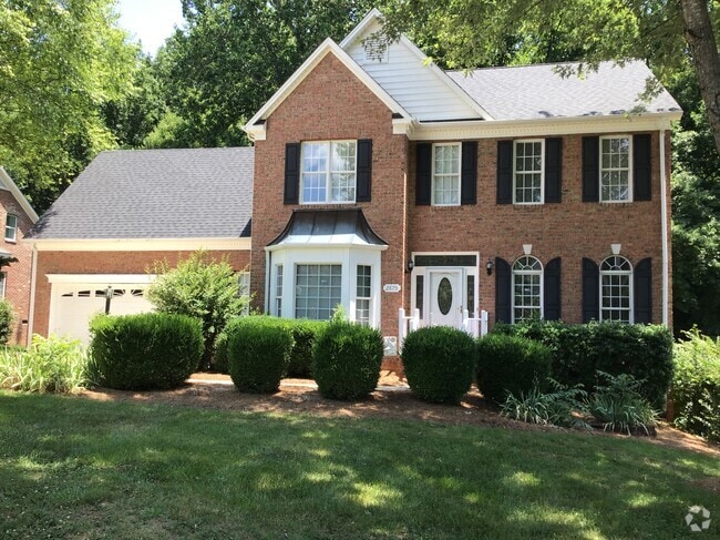 Building Photo - 2875 Gray Moss Dr