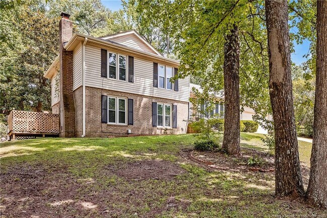 Building Photo - 221 Waxhaw Dr