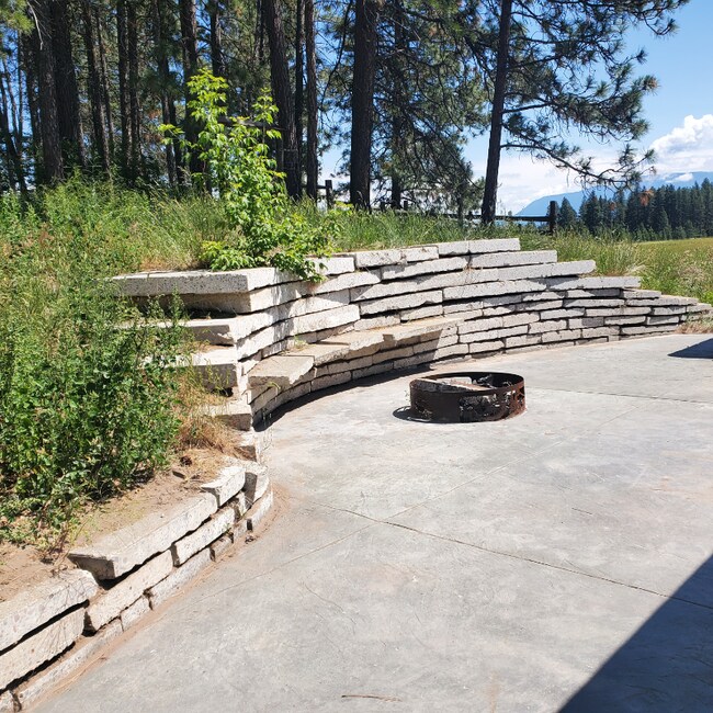 3175 Whitefish Stage Rd, Kalispell, MT 59901 House Rental in