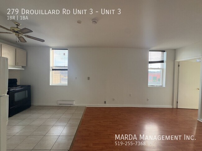 Photo du bâtiment - COZY 1 BED/1 BATH IN FORD CITY - PLUS HYDRO!