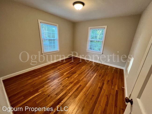 Building Photo - 3 br, 1 bath House - 2247 QUEEN STREET