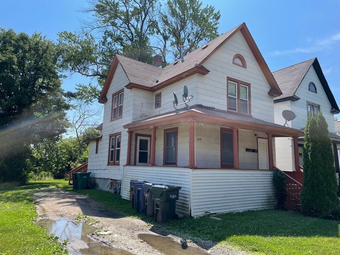 Primary Photo - 659 S M.L.K. Jr Ave