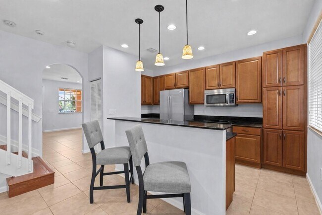 Building Photo - 7221 Briella Dr