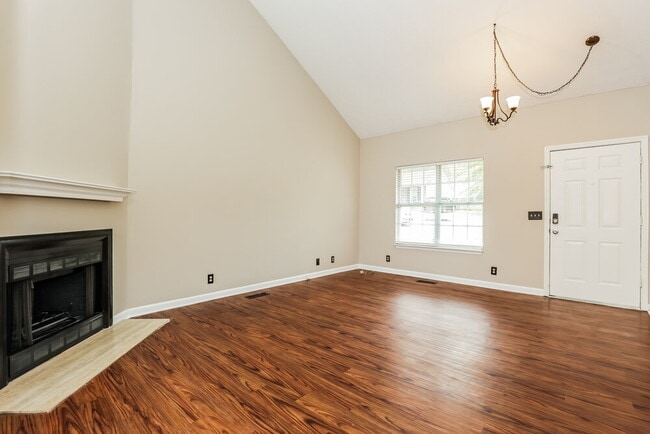 Building Photo - 5340 Village Way
