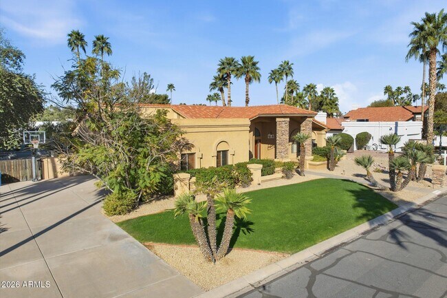 Foto del edificio - 11414 N 54th Pl