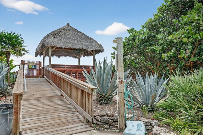 Foto del edificio - 10310 S Ocean Dr