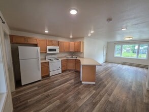 Building Photo - 1315 Butts Ave