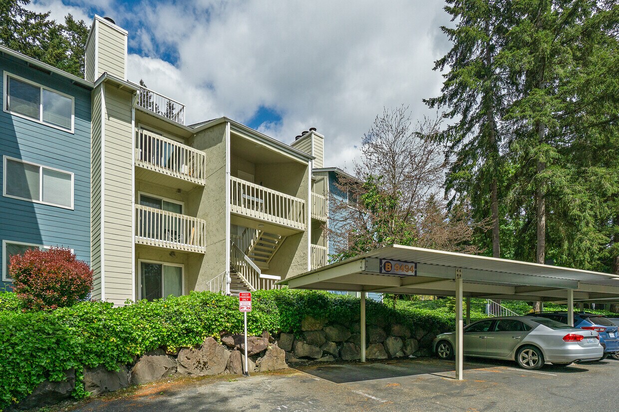 Primary Photo - 9494 Redmond - Woodinville Rd NE