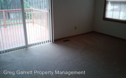 Building Photo - 600 Tabb Lakes Dr