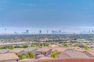 Building Photo - 10550 W Alexander Rd