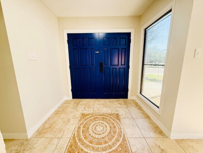 Foto del edificio - 907 Sandy Ln