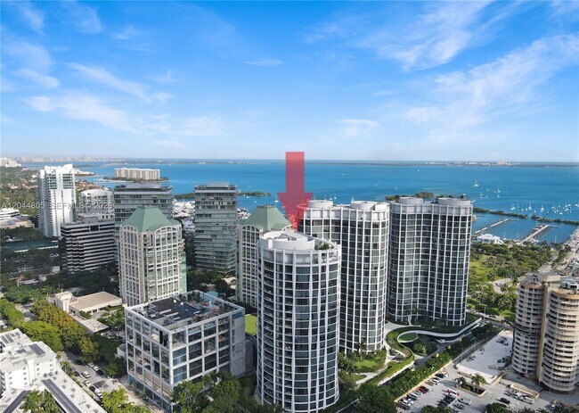 Foto del edificio - 2831 S Bayshore Dr