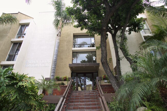 Building Photo - 320 S Ardmore Ave