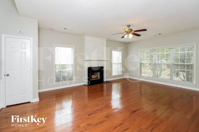 Foto del edificio - 4143 Glenaire Way NW