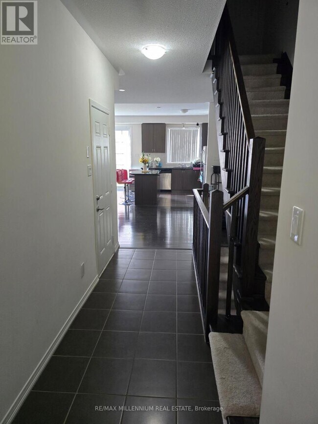 Photo du bâtiment - 92 Honeyview Trail