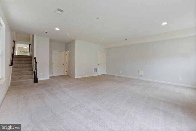 Foto del edificio - 302 Black Sky Ln