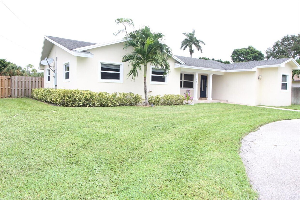 120 Springdale Rd, Lake Worth, FL 33467 House Rental in Lake Worth