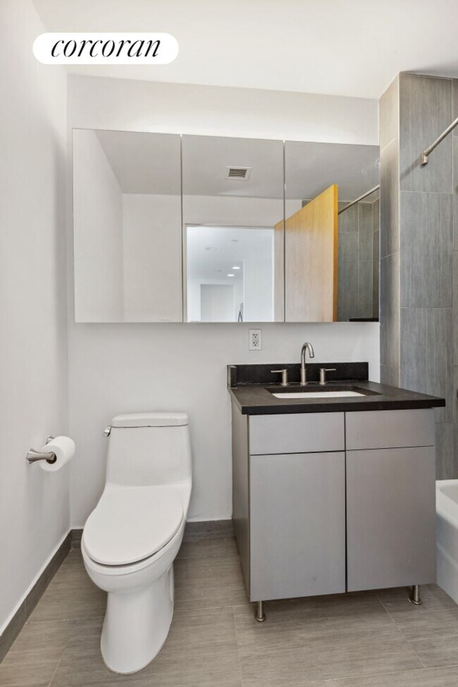 Foto del edificio - 1595 Lexington Ave