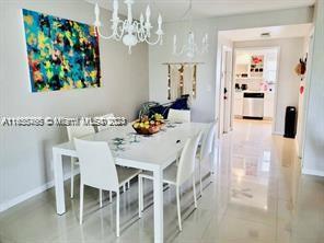 Building Photo - 3181 S Ocean Dr