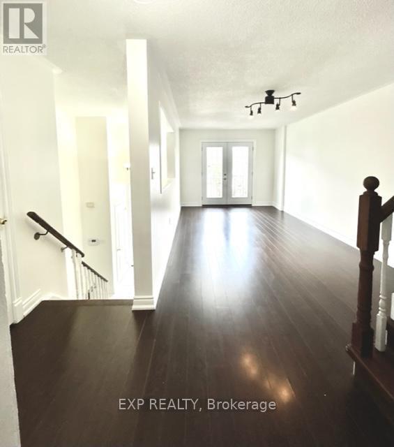 Photo du bâtiment - 1588-1588 S Parade Ct