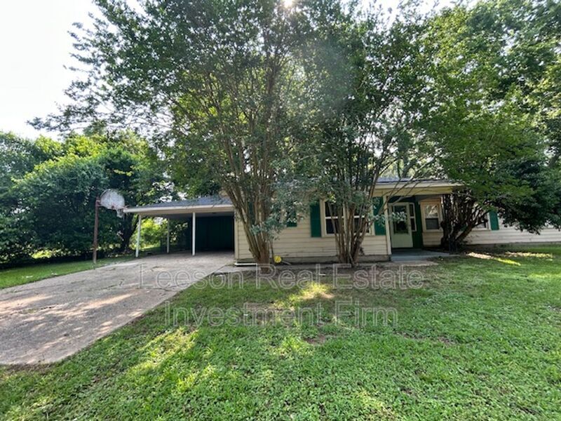 Primary Photo - 3407 Alexander Ave