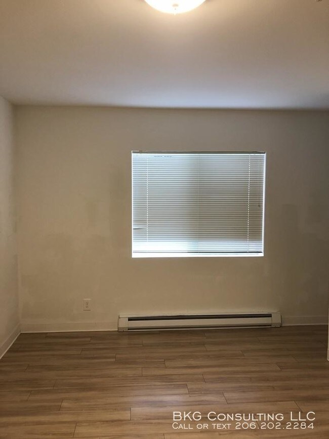 bedroom in Seattle WA 98105 Apartment for Rent in Seattle, WA