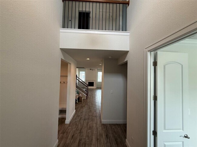 Foto del edificio - 5709 Fresno Ave