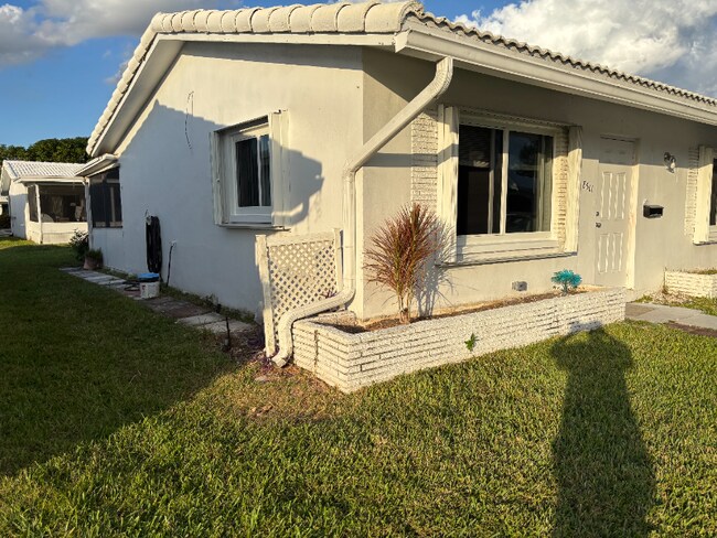 Foto del edificio - 8601 NW 59th St