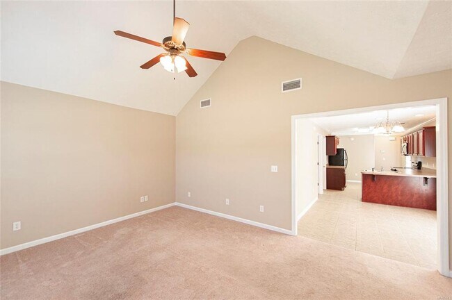Building Photo - 6317 Burbank Crossing Loop