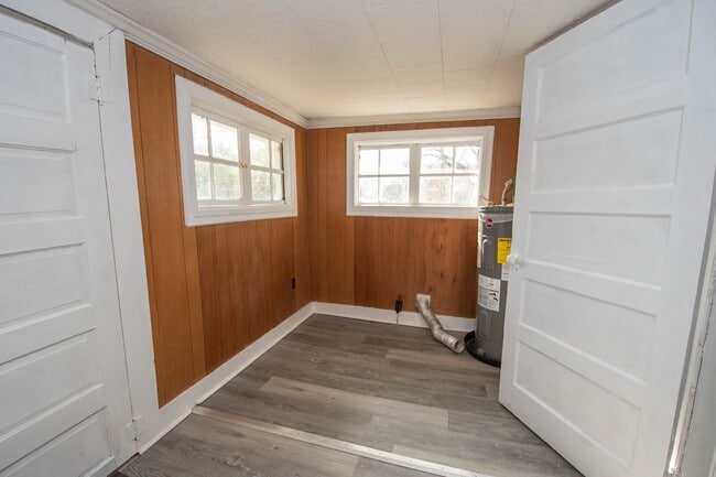 Building Photo - 65 Bradfield Dr