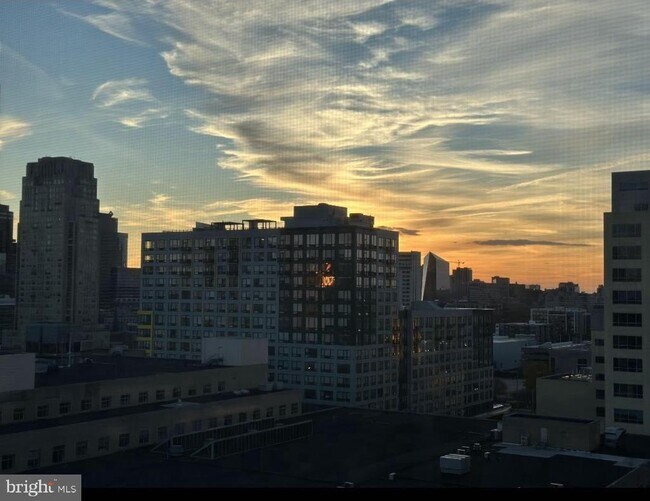 Foto del edificio - 511 N Broad St