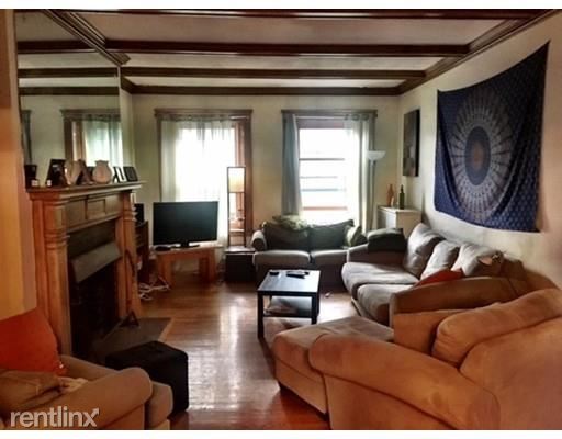 Foto del edificio - 179 Babcock St