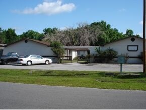 Primary Photo - Courtyard Apartments