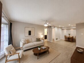 Building Photo - 2575 Marilee Ln