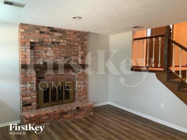 Foto del edificio - 13900 S Raintree Dr