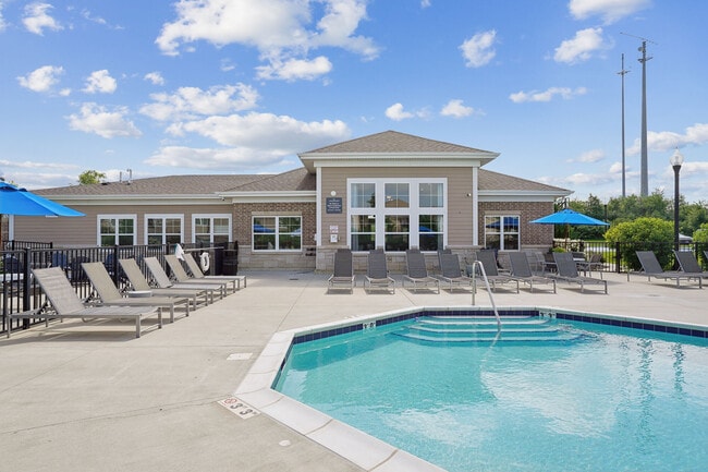 Highland Ridge apartments — community photo - Highland Ridge