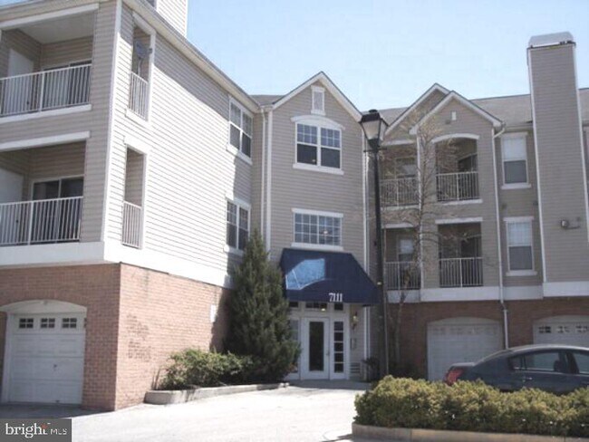 Building Photo - 7111 Sandown Cir