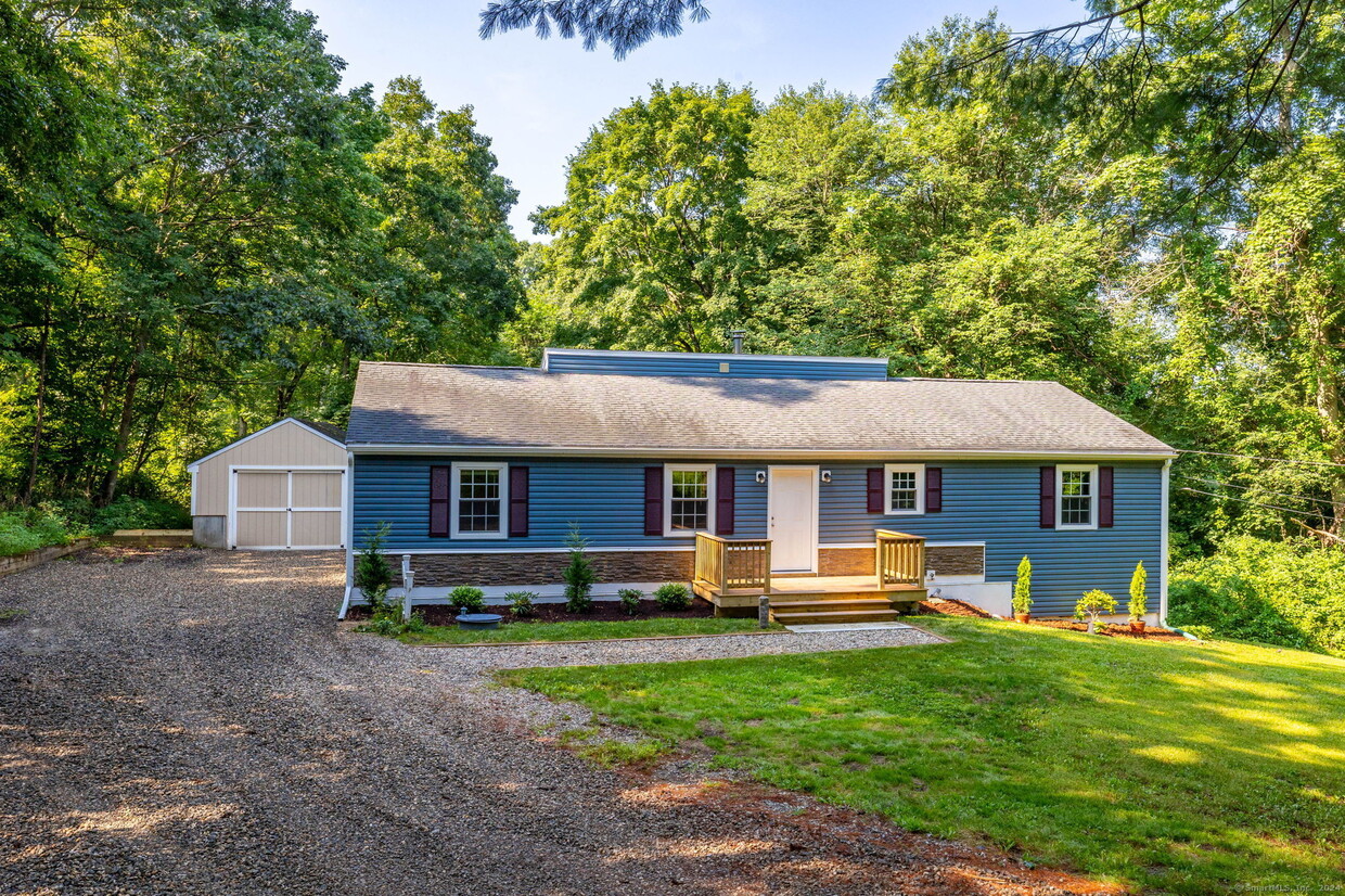 Primary Photo - 30 Crouch Rd