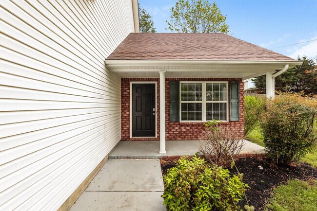 Building Photo - 852 Dover Glen Dr