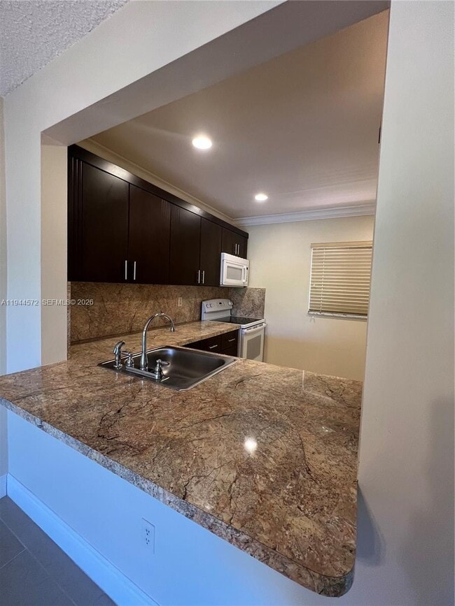 Building Photo - 7730 Camino Real