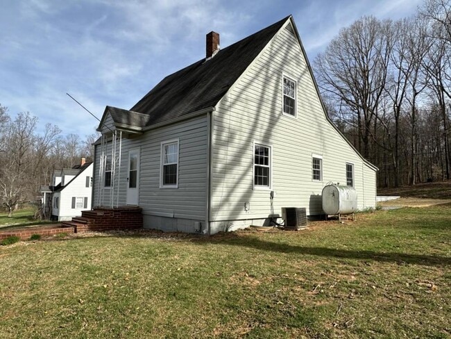 Building Photo - 2866 Virgil H Goode Hwy